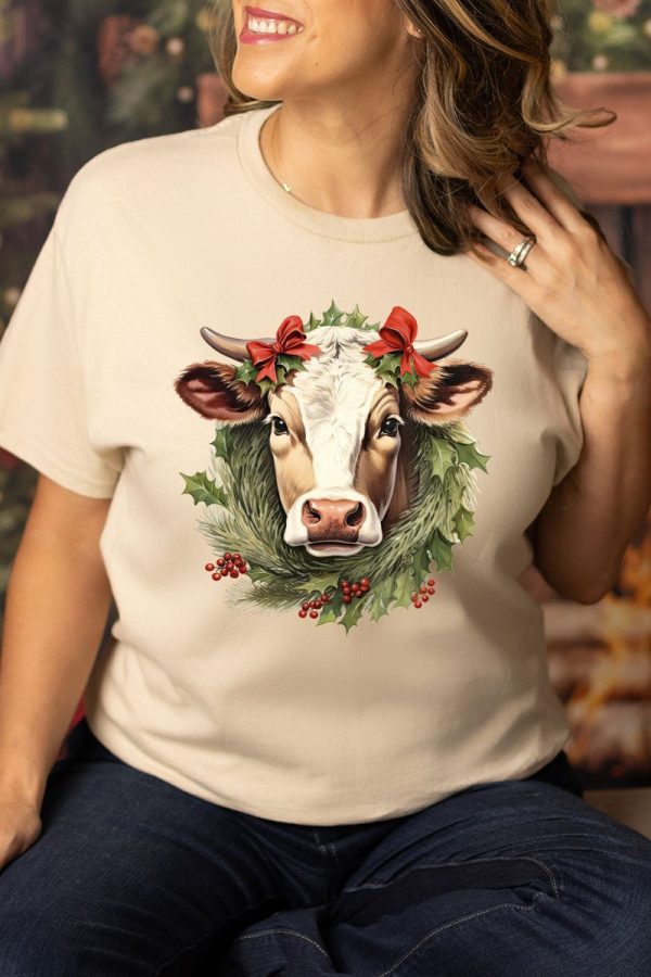 Cow Christmas On The Farm Short Sleeve Relaxed Fit T-Shirt Hot on Sale